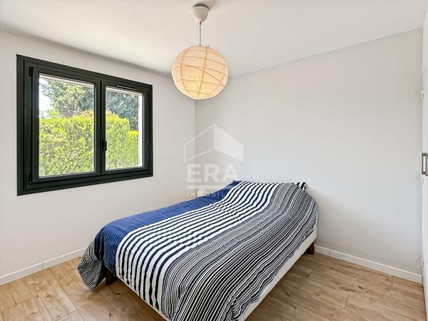 Villa plain pied environnement calme et piscine