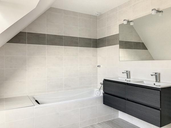 Maison totalement rénovée 4 chambres à Briec !