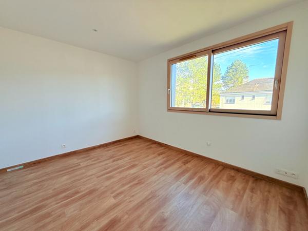 Maison d'architecte quatre chambres à vendre, quartier Eblé, Angers