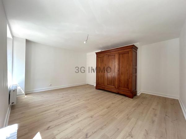 Vente / Ensemble de 2 maisons