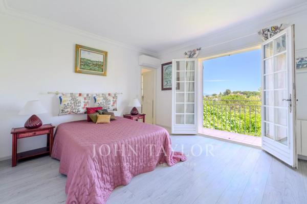 Belle villa provencale dans un domaine fermé