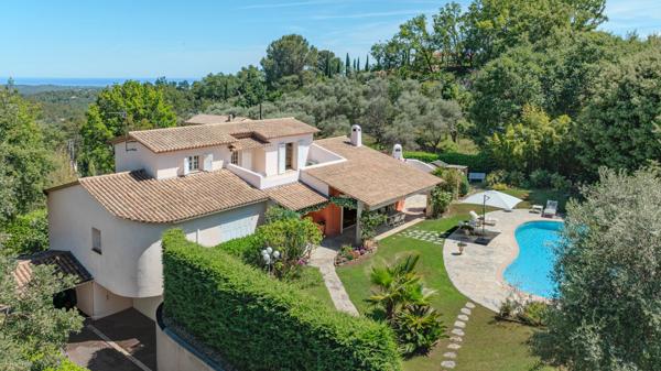 Belle villa provencale dans un domaine fermé