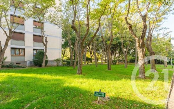 Appartement T3 à vendre  4 pièces - 81,09 m2 MARSEILLE - 13009