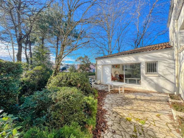 ROYAN - QUARTIER DU PARC - 300 M PLAGE - Maison 4 Chambres - Environnement calme