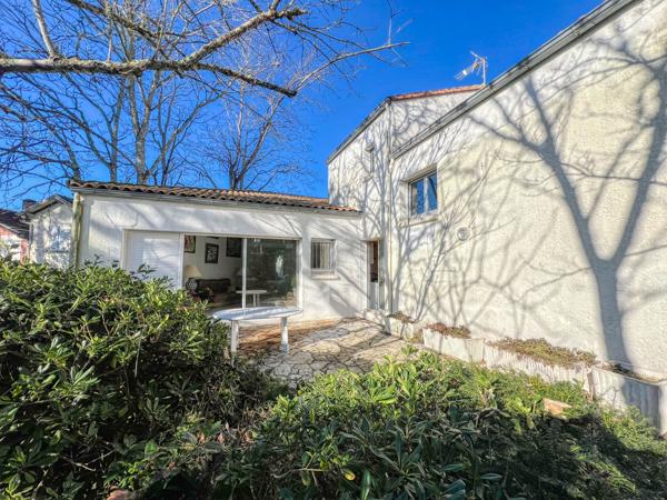 ROYAN - QUARTIER DU PARC - 300 M PLAGE - Maison 4 Chambres - Environnement calme