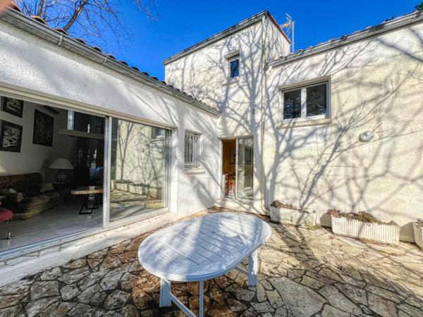 ROYAN - QUARTIER DU PARC - 300 M PLAGE - Maison 4 Chambres - Environnement calme