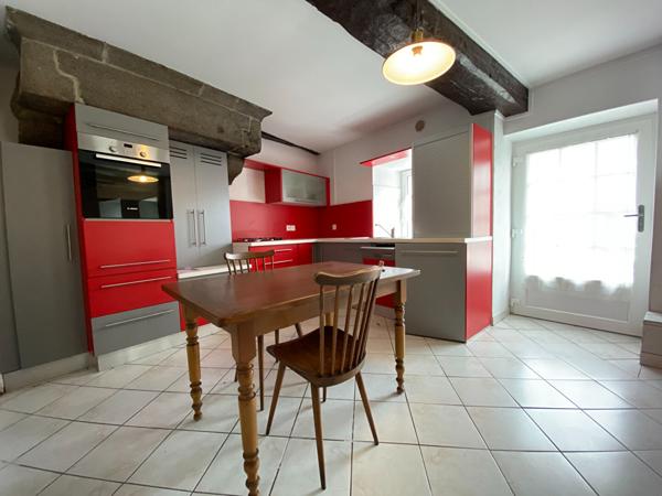 Le charme de l'ancien au coeur de Combourg - 35270