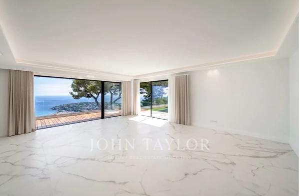 ROQUEBRUNE CAP MARTIN DOMAINE - VILLA CONTEMPORAINE FINIE - VUE MER PANORAMIQUE- PISCINE - GARAGES