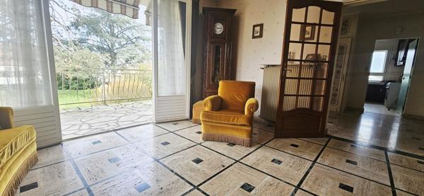 Maison avec terrain de 1500m²