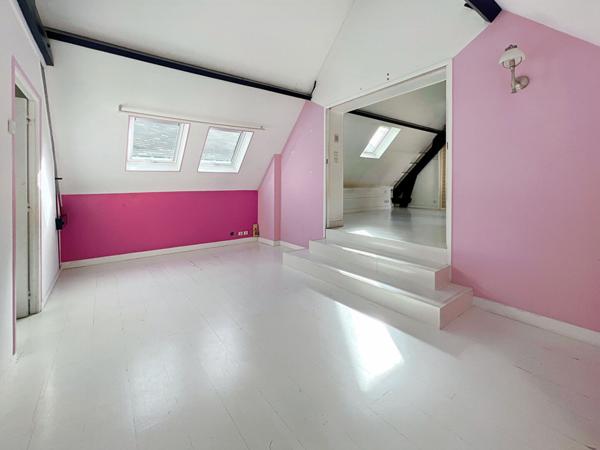 Maison /atypique type Loft sur Briis Sous Forges 4 pièces