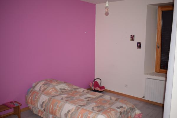 Frasne (25560) VASTE MAISON RENOVEE FRASNE GARE TGV