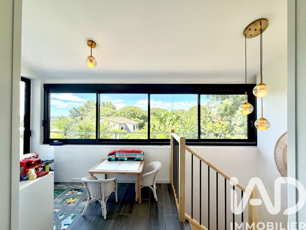 Maison à vendre 4 pièces 92 m² Nîmes