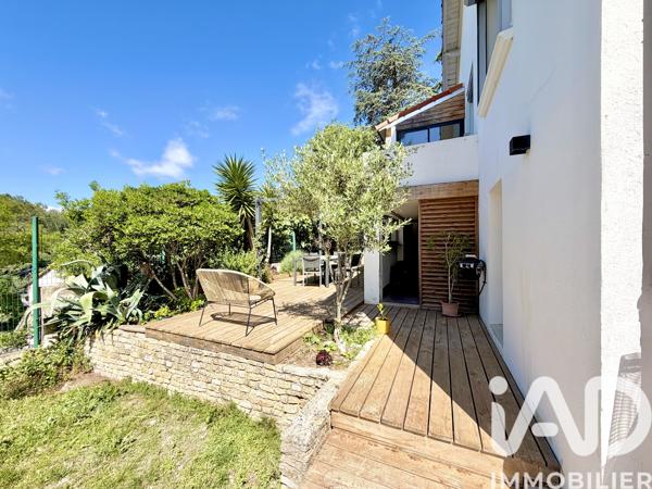 Maison à vendre 4 pièces 92 m² Nîmes