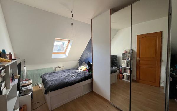 Maison à vendre    5 pièces • 72,68 m2 Gagny