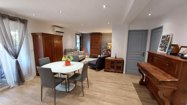 Superbe appartement avec jardinet à 10 minute du centre ville à pied