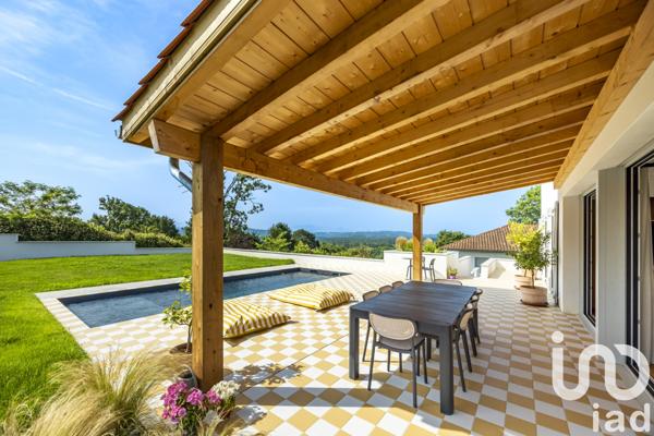 Maison à vendre 9 pièces 268 m² Mouguerre