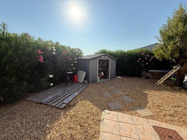 MAISON AVEC JARDIN ET PISCINE A RIEUX MINERVOIS