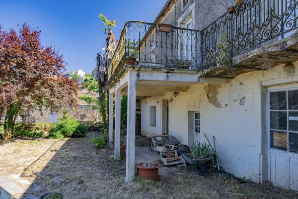 Maison à vendre à Puy-l'Évêque (46700) - Lot
