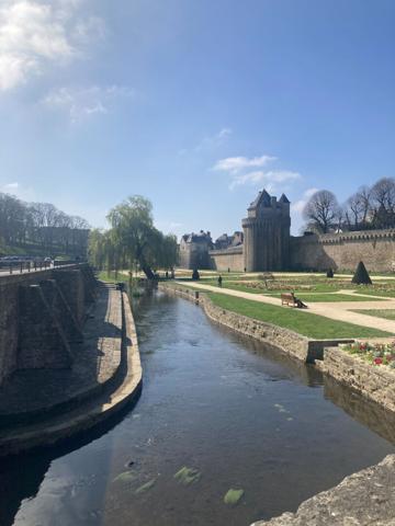 Cession de bail - Boutique de 300 m2 Intra-Muros Vannes