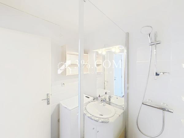 Studio 1 pièce(s) 27.41 m²