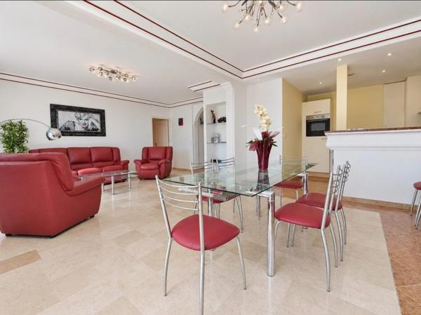 Très bel appartement 4 pièces vue mer avec Double Garage