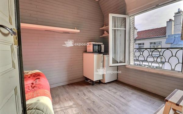 Appartement à vendre    1 pièce • 8 m2 Paris 20