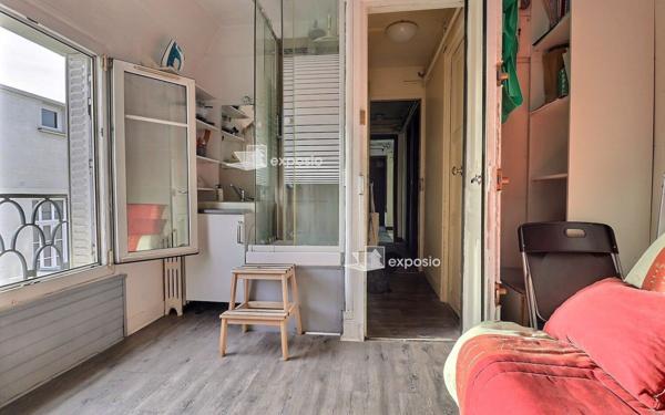 Appartement à vendre    1 pièce • 8 m2 Paris 20