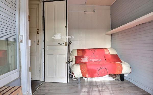 Appartement à vendre    1 pièce • 8 m2 Paris 20