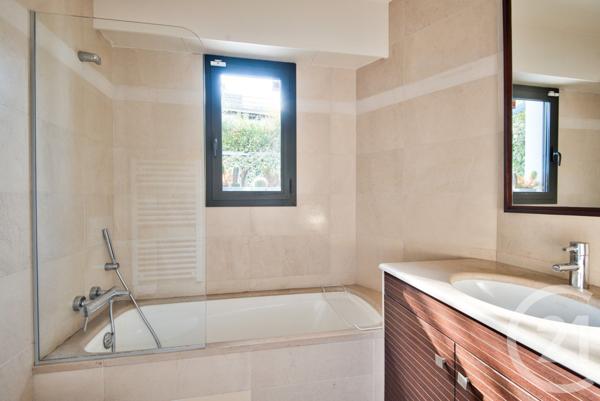 Appartement F4 à vendre  4 pièces - 83,24 m2 NICE - 06