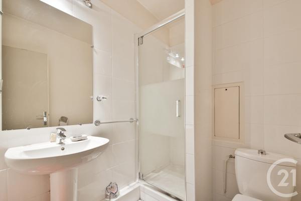 Appartement F6 à vendre  6 pièces - 139,72 m2 PARIS - 75116