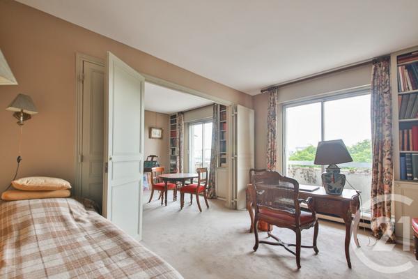Appartement F6 à vendre  6 pièces - 139,72 m2 PARIS - 75116