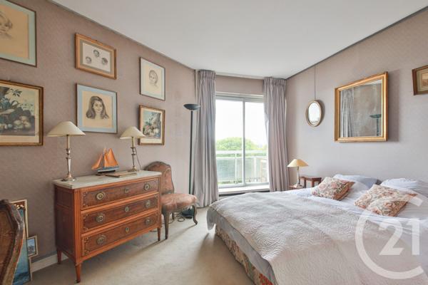 Appartement F6 à vendre  6 pièces - 139,72 m2 PARIS - 75116