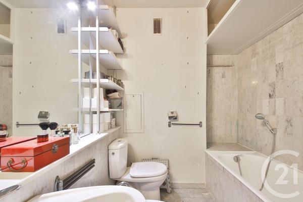 Appartement F6 à vendre  6 pièces - 139,72 m2 PARIS - 75116