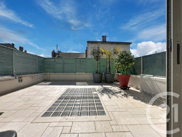 Maison à vendre  6 pièces - 180 m 2   PERIGUEUX  - 24