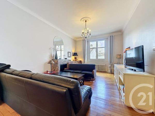 Maison à vendre  6 pièces - 180 m 2   PERIGUEUX  - 24