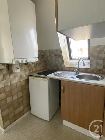 Appartement T2 à vendre  2 pièces - 29,70 m 2   PAU  - 64