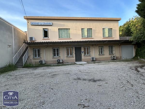 Local commercial à vendre 174m² Avignon (84000)