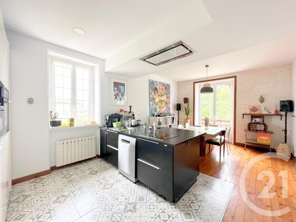 Appartement à vendre  4 pièces - 91,98 m 2   HENDAYE  - 64
