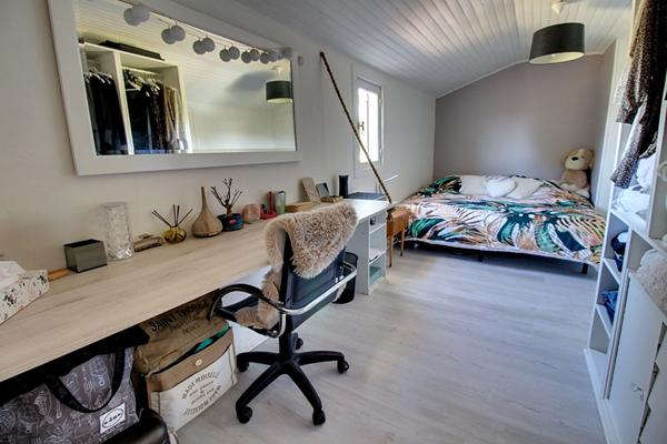 A VENDRE EN EXCLUSIVITÉ ! Lorgues centre à pied -Maison 140 m² -Vue dominante