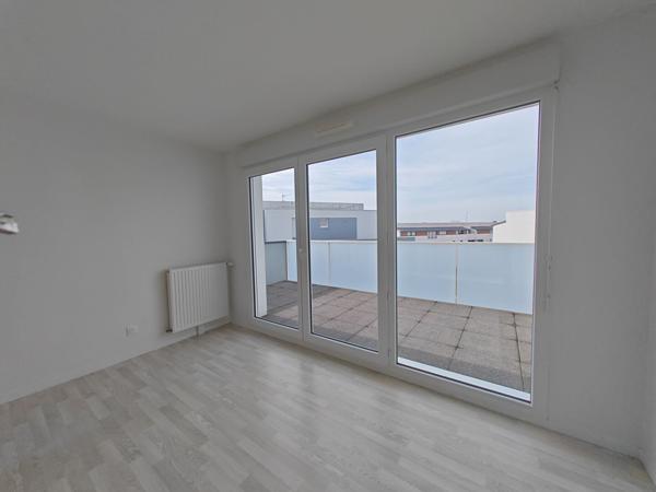 Appartement Vannes 3 pièce(s) 66 m2 + 3 emplacements de stationnement , Vannes
