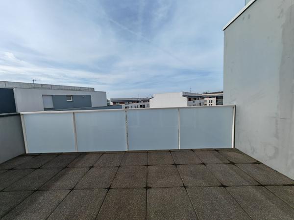 Appartement Vannes 3 pièce(s) 66 m2 + 3 emplacements de stationnement , Vannes