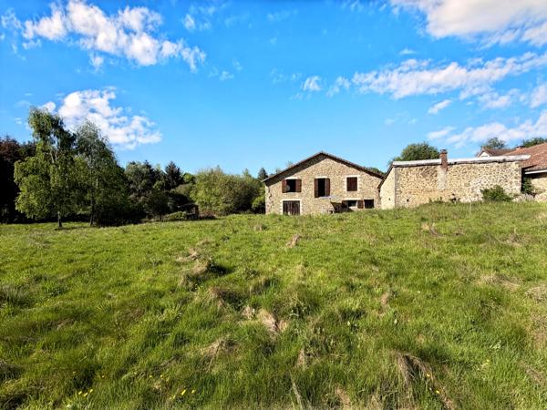 Maison à vendre à Piégut-Pluviers (24360) - Dordogne
