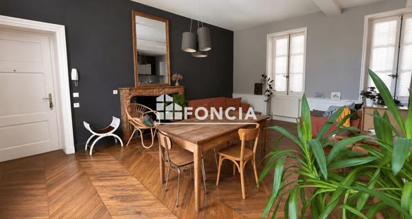 Location Appartement 4 pièces 97.85 m² - Trévoux 01600