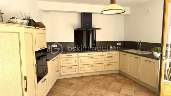 Maison ancienne de 185 m²