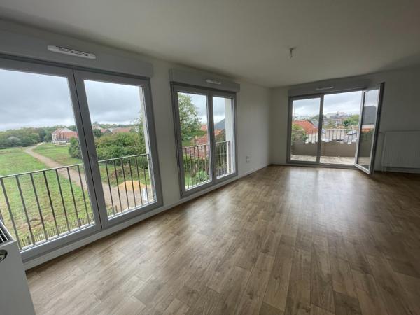 Appartement de type 3 avec balcon à louer (PINEL) 66.02 m2
