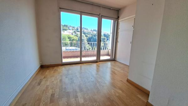 Appartement Saint Etienne Cours Fauriel 2 pièce(s) 57.66m2