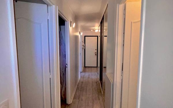 Appartement à vendre    4 pièces • 72,31 m2 La Courneuve