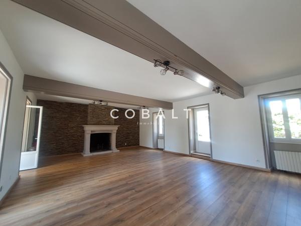 Domaine de réception avec piscine - Parcelle de 1 912 m² - 28 couchages - Coeur de Saint-Joachim