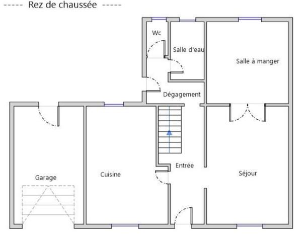 29520 Châteauneuf du Faou maison de bourg habitable de suite, jolie jardin clos sans vis à vis