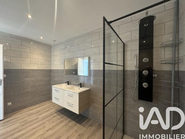 Maison à vendre 6 pièces 145 m² Pont-sur-Yonne